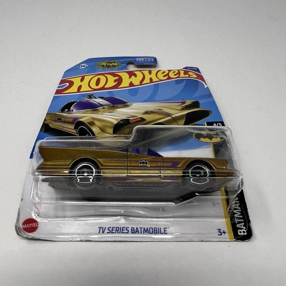 Hot Wheels 2022 TV Series Batmobile Gold #131 Batman 4/5 Die Cast Collector Car